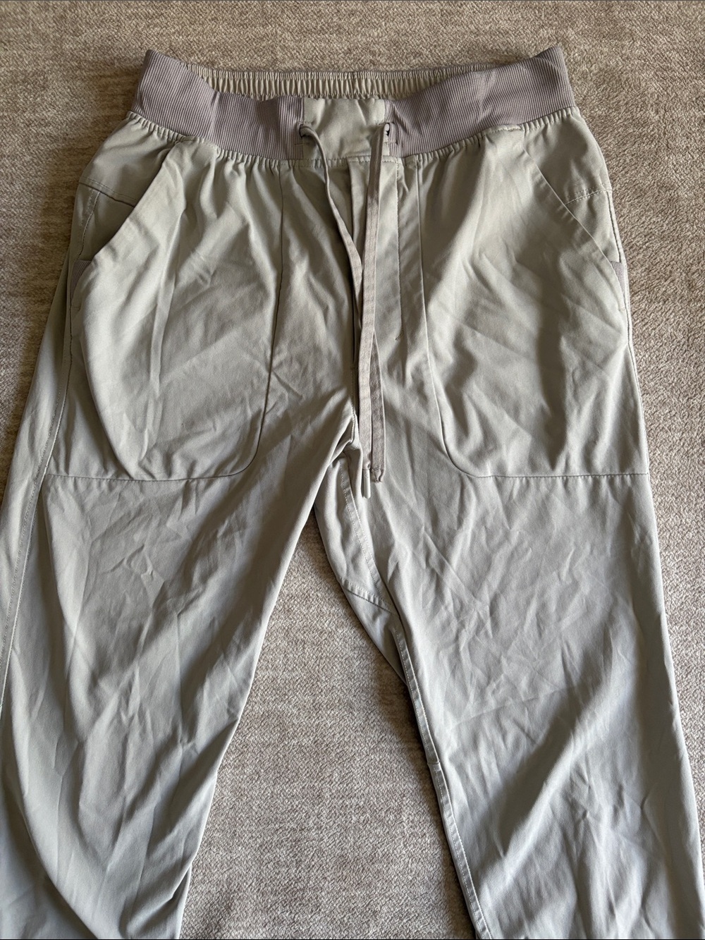 lululemon athletica Men's Light Gray Drawstring Joggers